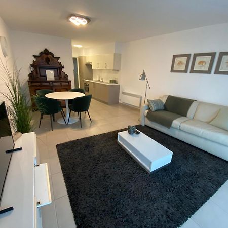 Gezellig Modern Appartement Met Optie Garagebox En In De Buurt Van Strand, Winkels En Restaurants Oostende Exteriör bild