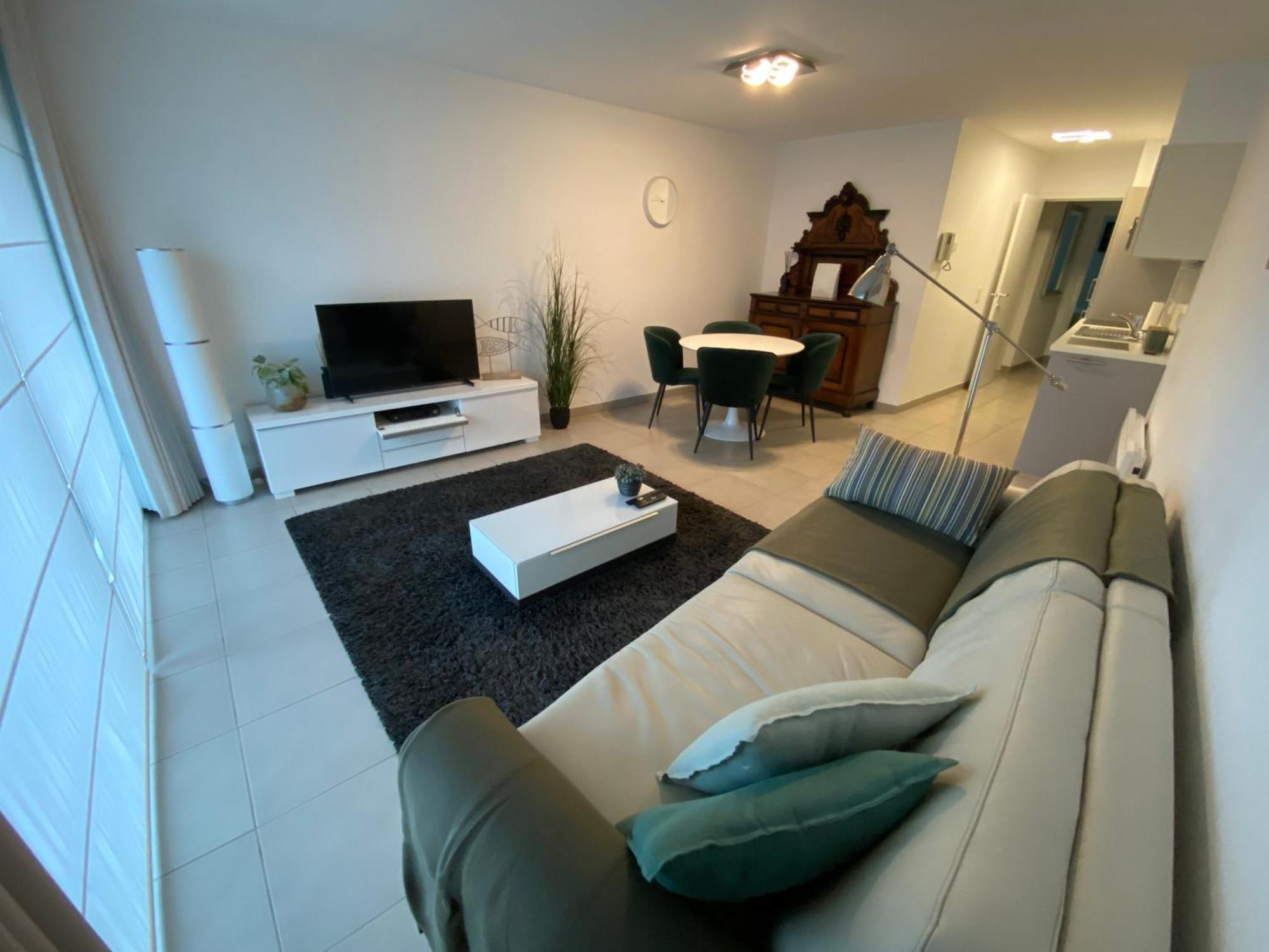 Gezellig Modern Appartement Met Optie Garagebox En In De Buurt Van Strand, Winkels En Restaurants Oostende Exteriör bild